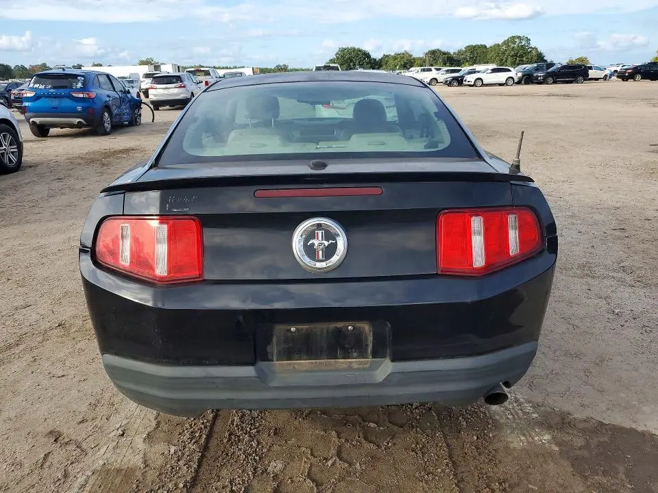 2010 FORD MUSTANG   