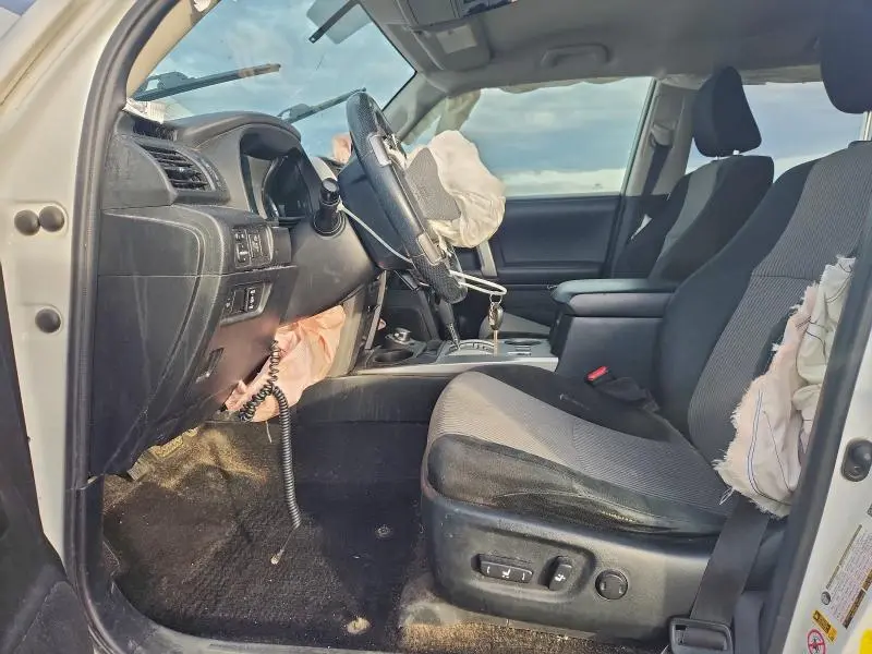 2018 TOYOTA 4RUNNER SR5/SR5 PREMIUM  