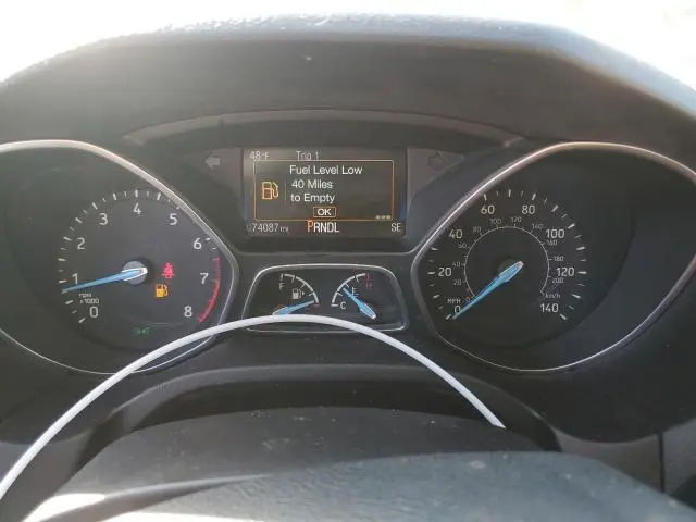 2016 FORD FOCUS SE