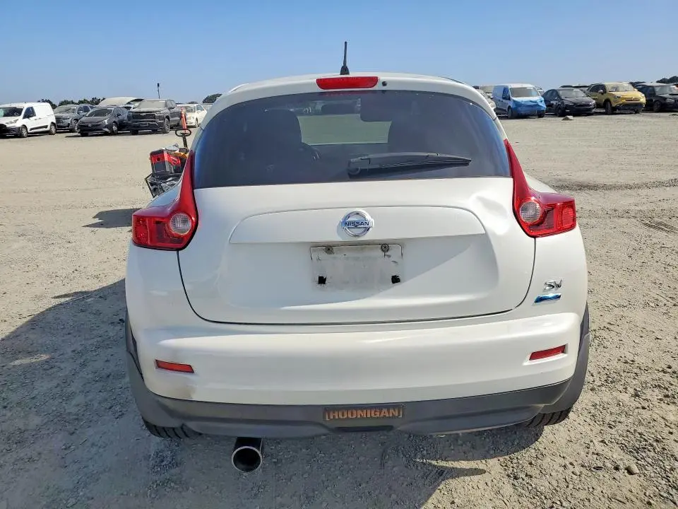 2011 NISSAN JUKE S  