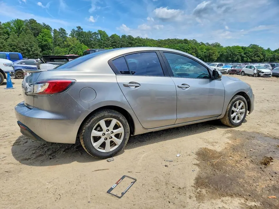 2010 MAZDA 3 I  