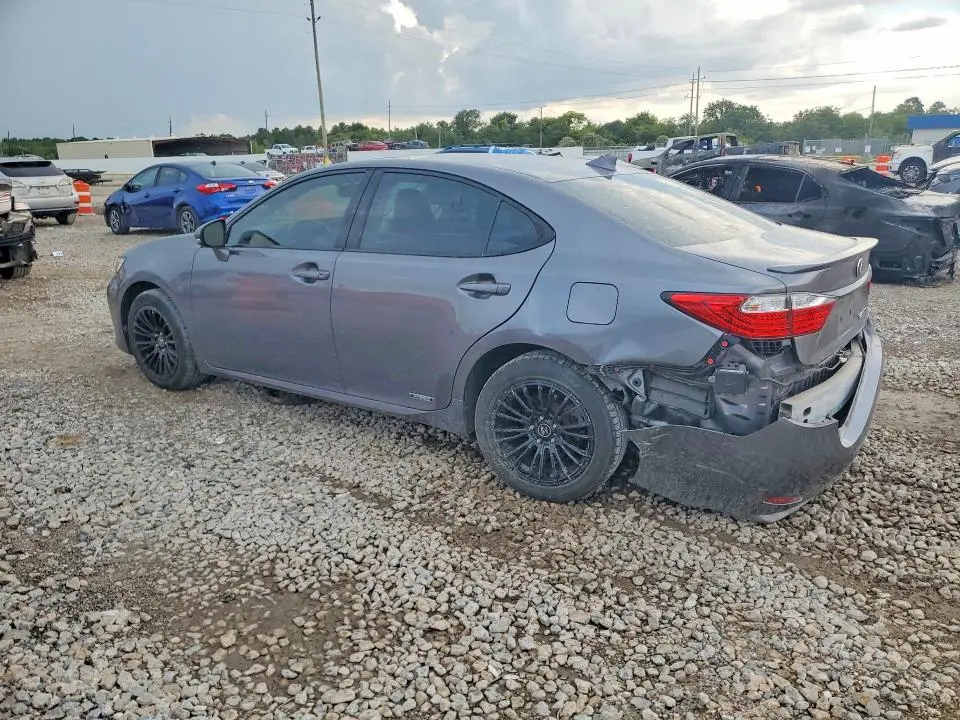 2015 LEXUS ES 300H  