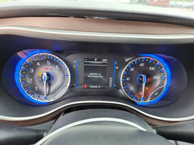 2020 CHRYSLER VOYAGER LXI  