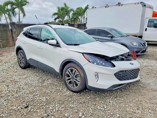 2022 FORD ESCAPE SEL  