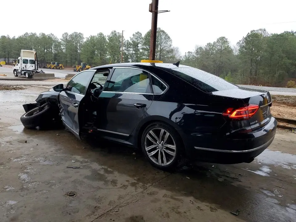 2017 VOLKSWAGEN PASSAT SEL PREMIUM  