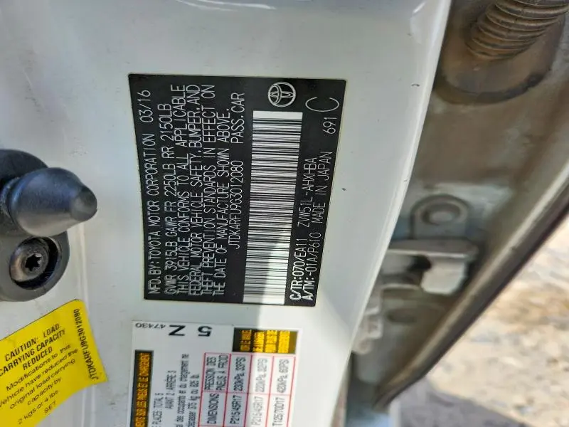 2016 TOYOTA PRIUS THREE TOURING  