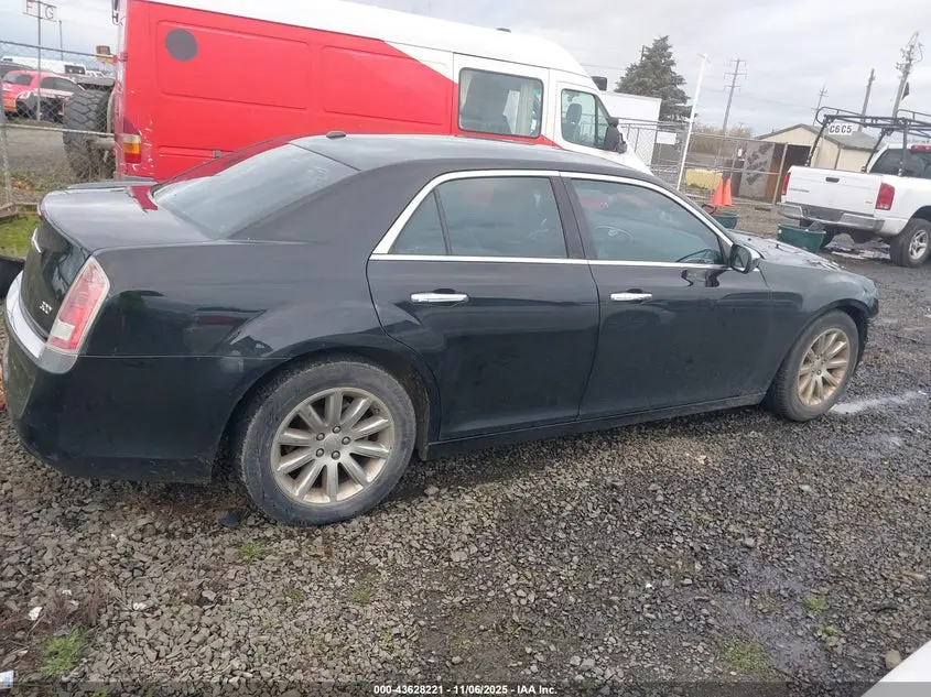 2012 CHRYSLER 300 LIMITED