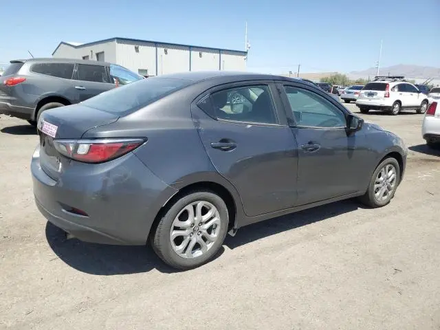 2017 TOYOTA YARIS IA   