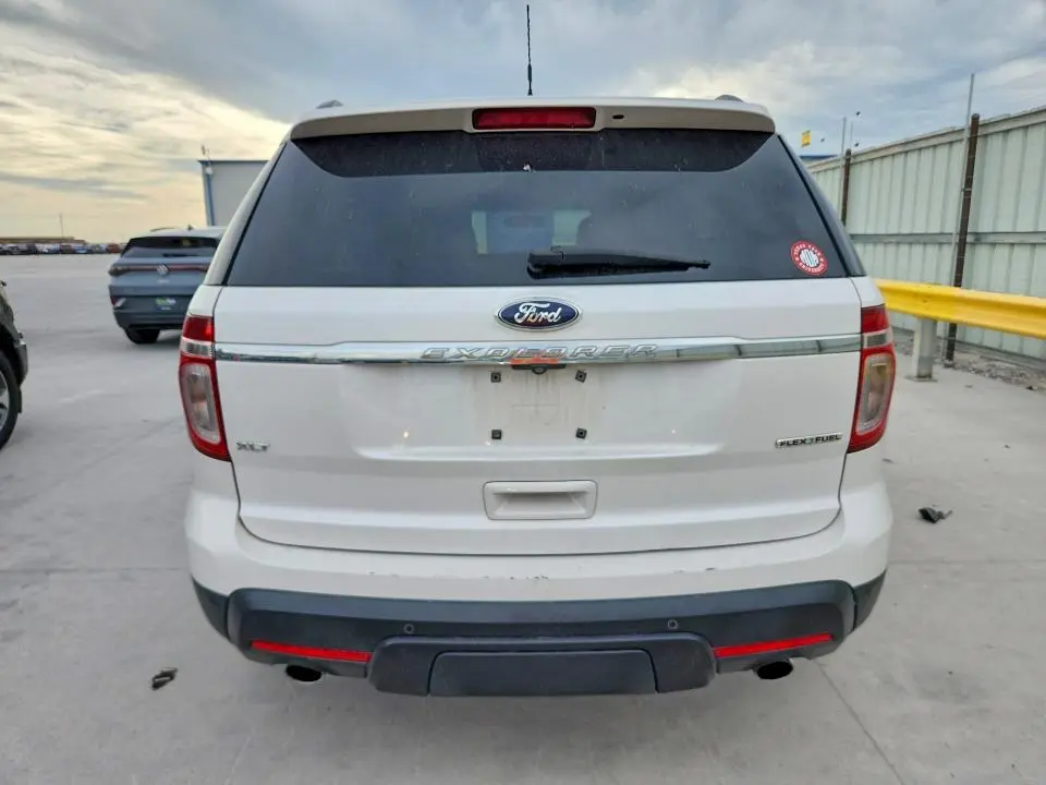 2014 FORD EXPLORER XLT  