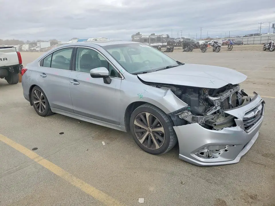 2019 SUBARU LEGACY   