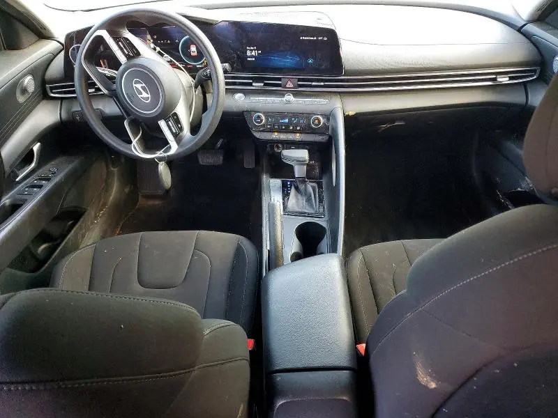 2024 HYUNDAI ELANTRA 4D   