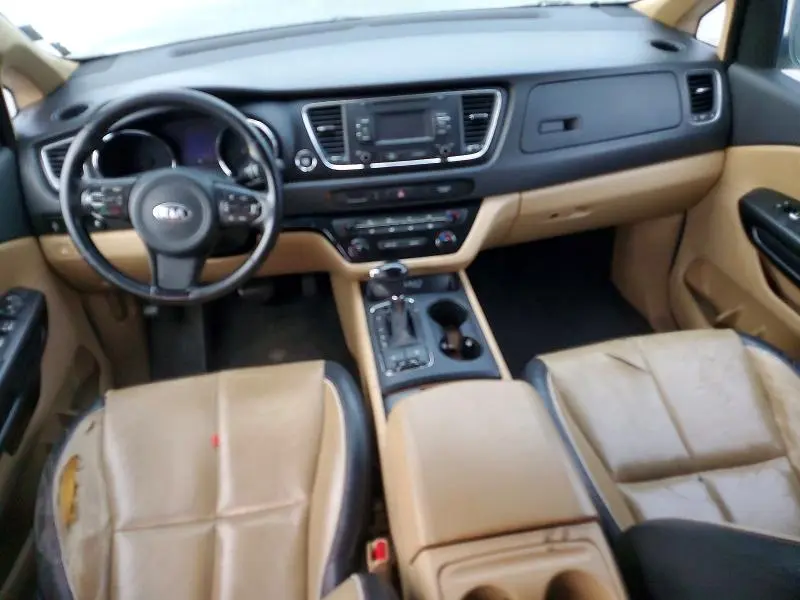 2017 KIA SEDONA LX  