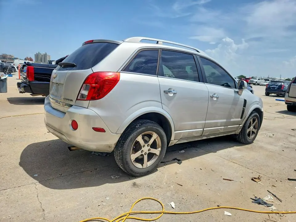 2013 CHEVROLET CAPTIVA LT  