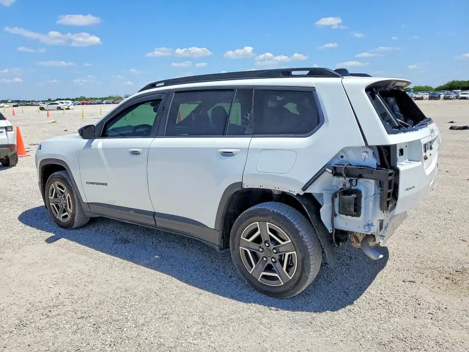 2026 JEEP CHEROKEE LAREDO  