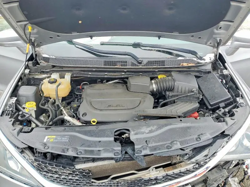 2019 CHRY PACIFICA T