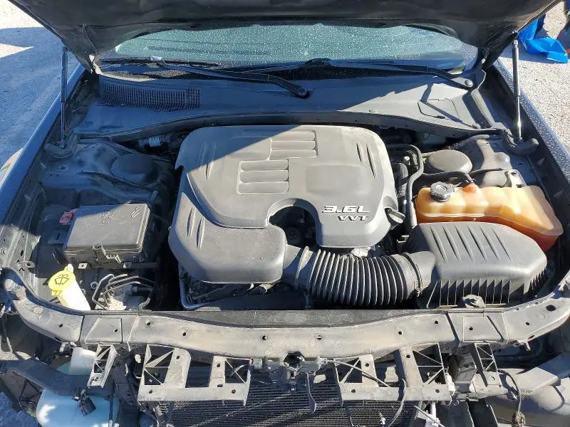 2017 CHRYSLER 300C   