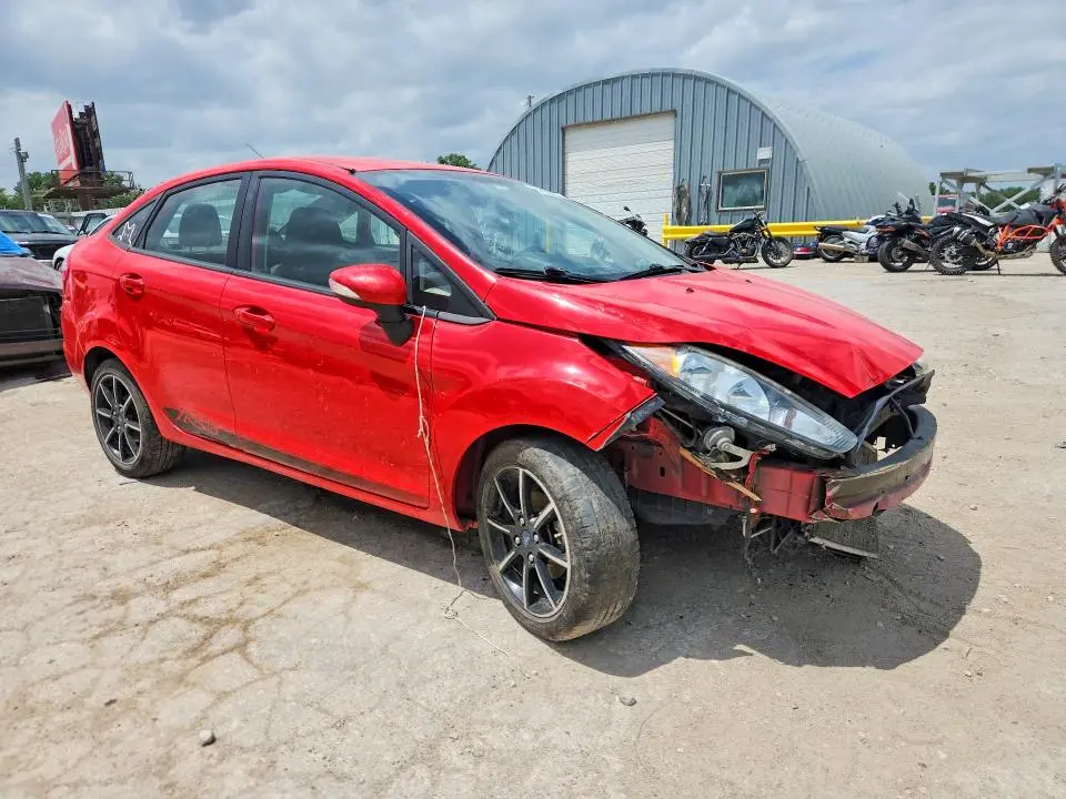 2015 FORD FIESTA SE  