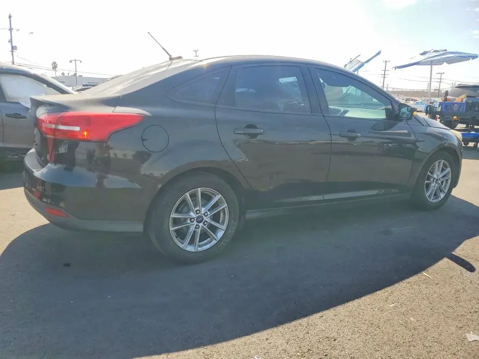 2022 FORD FOCUS SE  