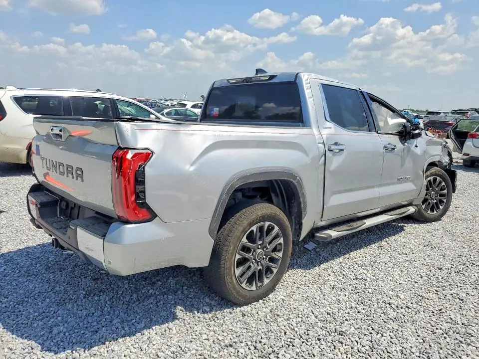 2023 TOYOTA TUNDRA CREWMAX LIMITED  