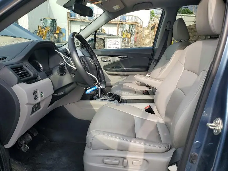 2017 HONDA PILOT TOURING  