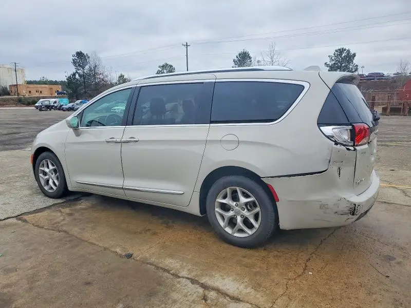 2017 CHRYSLER PACIFICA TOURING L PLUS  
