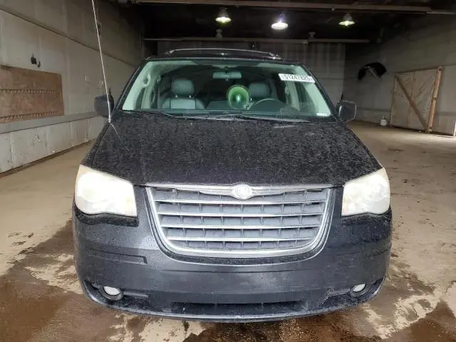 2010 CHRYSLER TOWN & COUNTRY TOURING PLUS  