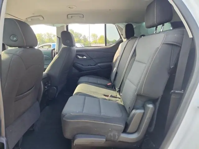 2019 CHEVROLET TRAVERSE LS  