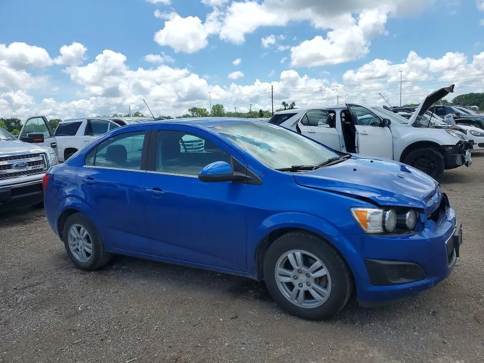 2016 CHEVROLET SONIC LT  