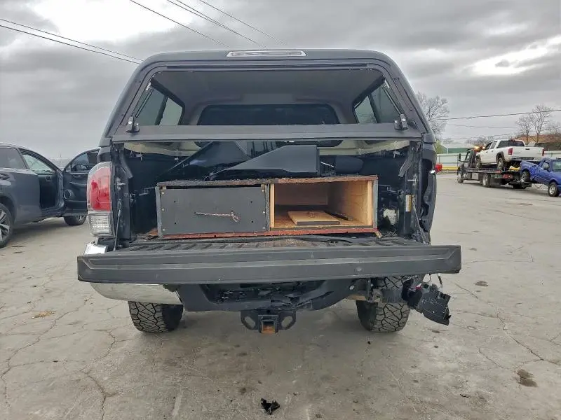 2022 TOYOTA TACOMA DOUBLE CAB  