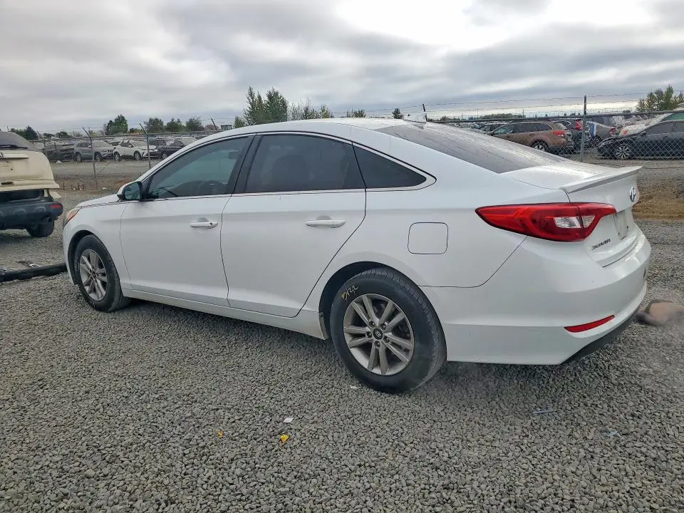 2015 HYUNDAI SONATA SE  