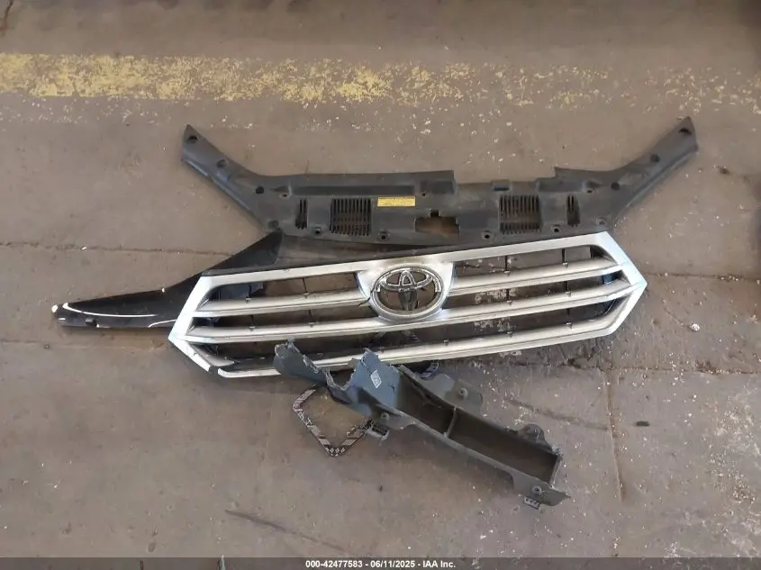 2012 TOYOTA HIGHLANDER BASE V6