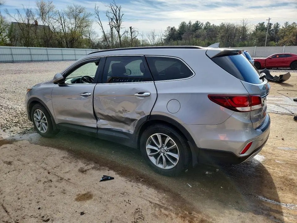 2017 HYUNDAI SANTA FE SE  