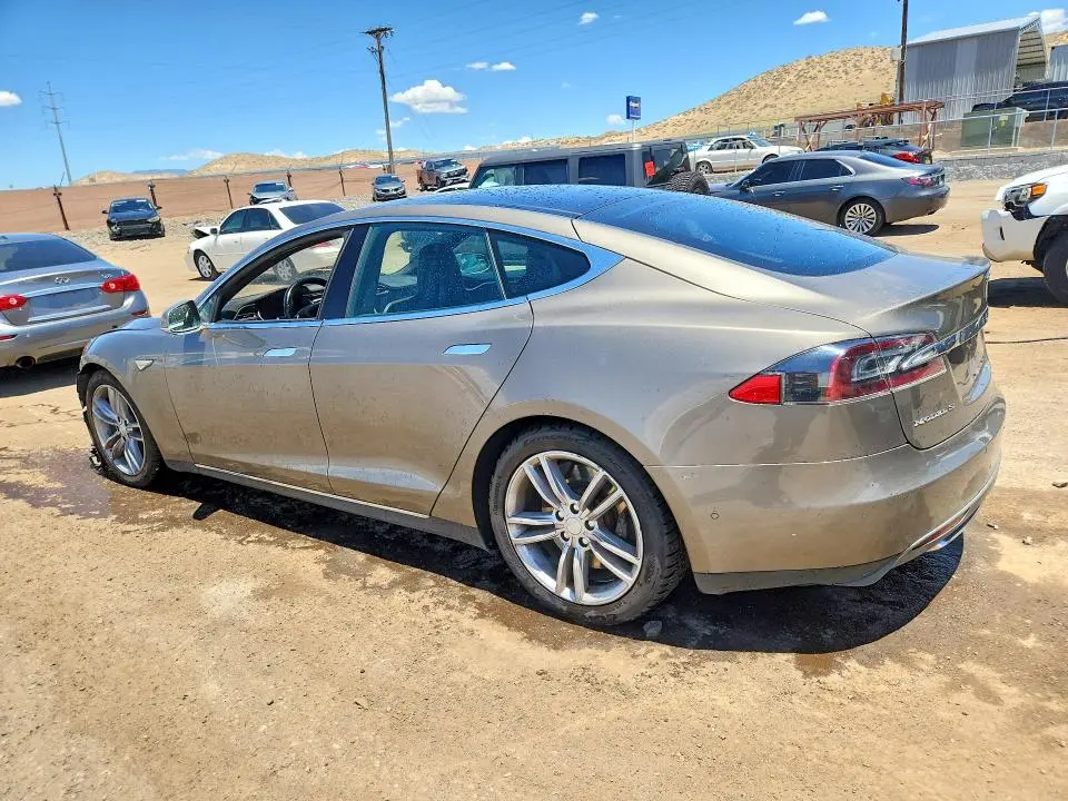 2015 TESLA MODEL S 70D  