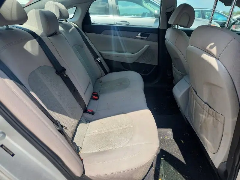 2017 HYUNDAI SONATA SE  
