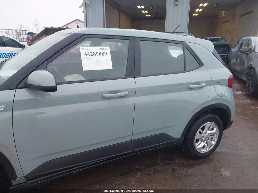 2025 HYUNDAI VENUE SE