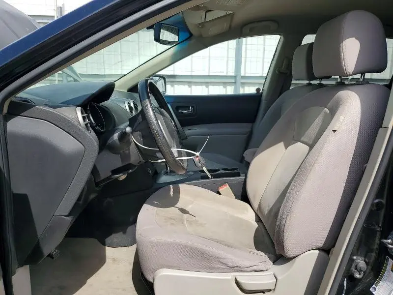 2010 NISSAN ROGUE SL  