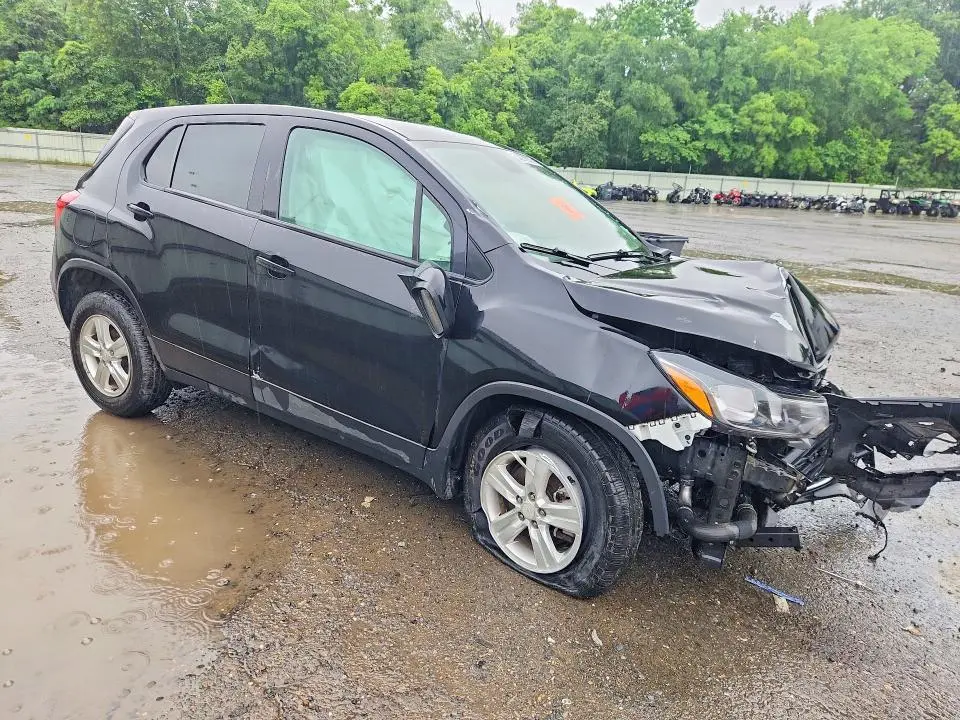 2022 CHEVROLET TRAX LS  