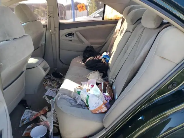 2010 TOYOTA CAMRY BASE  
