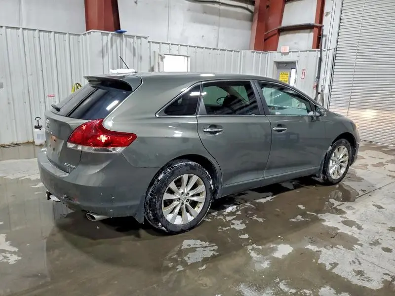 2014 TOYOTA VENZA LE  