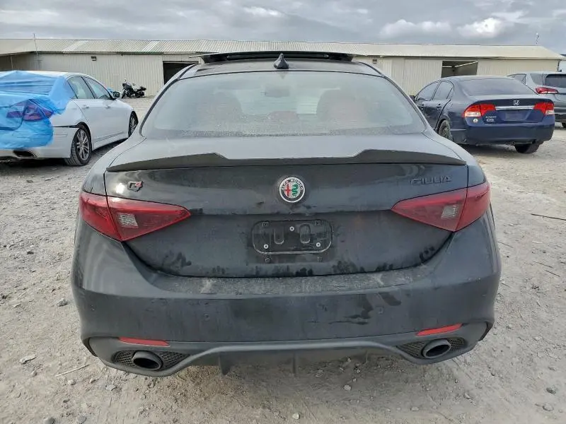 2019 ALFA ROMEO GIULIA TI  
