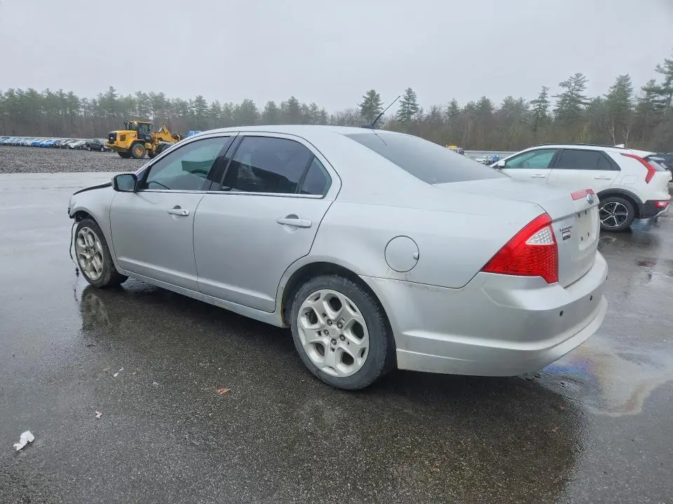 2010 FORD FUSION SE  