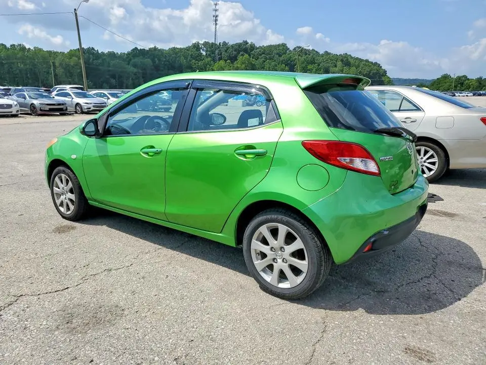 2011 MAZDA MAZDA2   