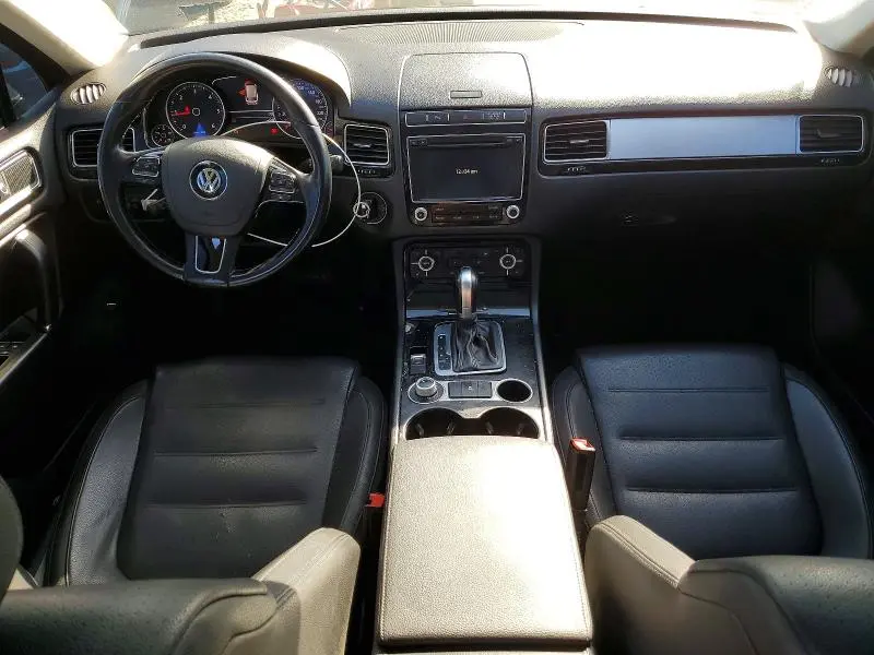 2015 VOLKSWAGEN TOUAREG V6 TDI  