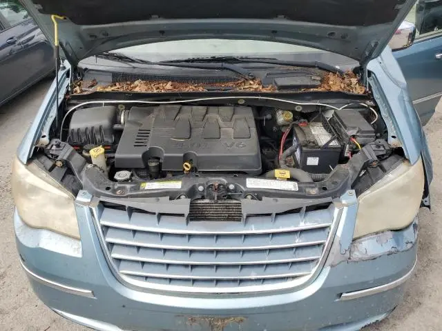 2010 CHRYSLER TOWN & COUNTRY LIMITED  