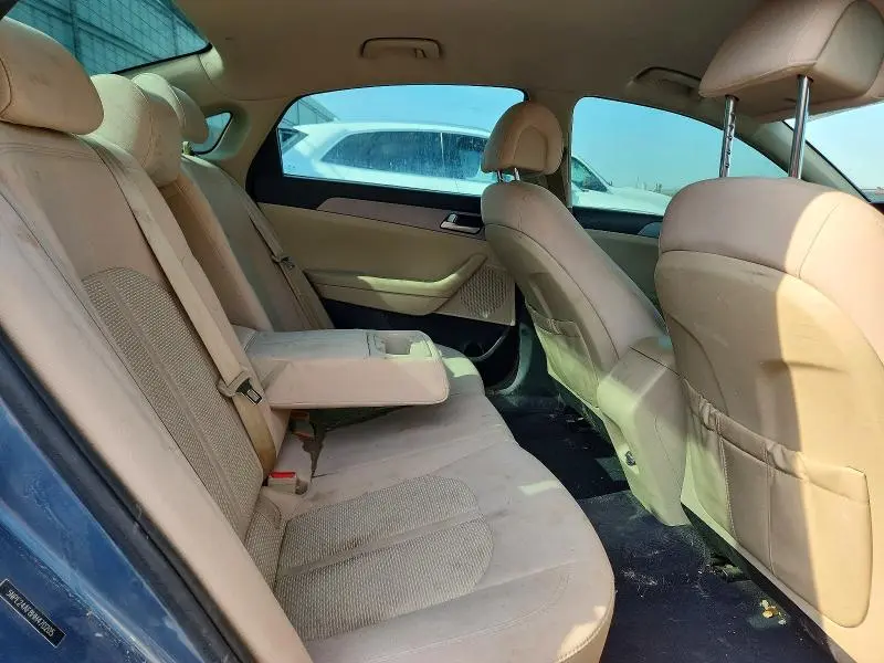 2017 HYUNDAI SONATA SE  