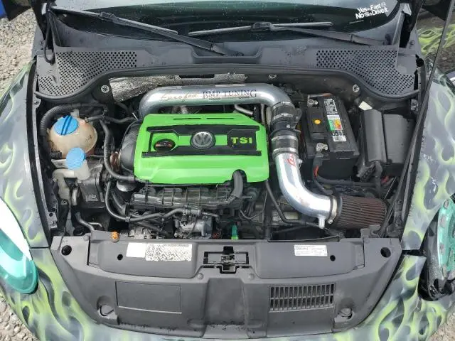 2013 VOLKSWAGEN BEETLE TURBO  