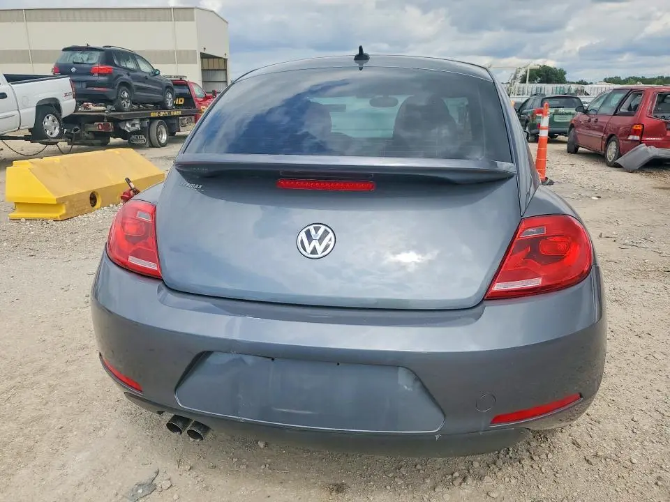 2013 VOLKSWAGEN BEETLE   
