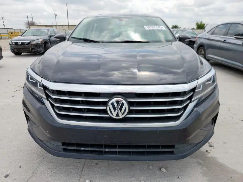 2021 VOLKSWAGEN PASSAT SE  