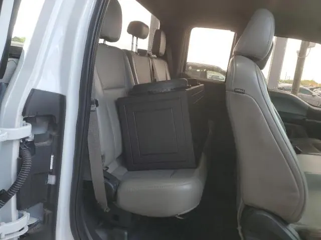 2017 FORD F150 SUPER CAB  