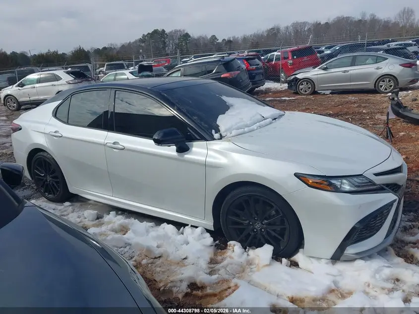 2024 TOYOTA CAMRY XSE V6